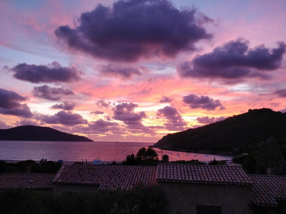 Demi Villa A 150M De La Plage Avec Vue Sur Mer Appietto Buitenkant foto